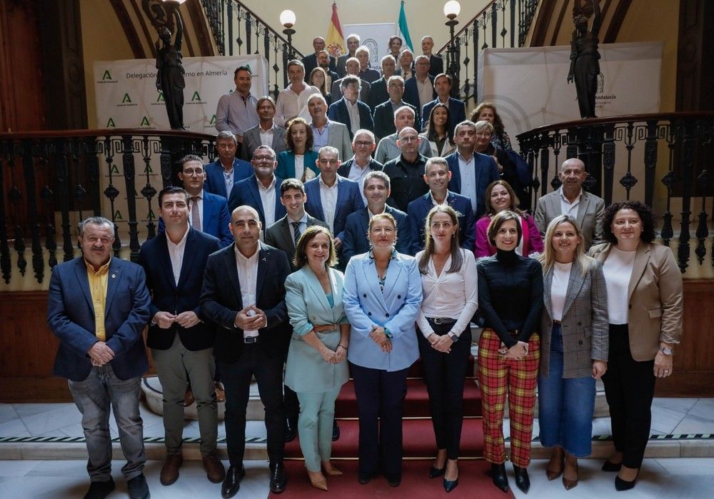 La consejera de Agricultura entrega 70 millones de € en ayudas para respaldar a 35 OPFH de Almería