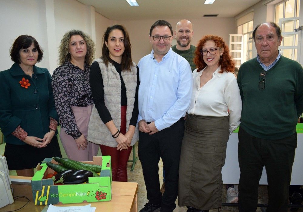 Estudiantes de la Universidad de Mayores colaboran en una investigación sobre los beneficios de las hortalizas en la salud