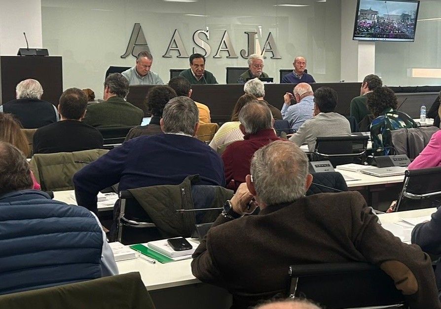 ASAJA exige una respuesta firme del gobierno español ante la escalada de críticas infundadas de Francia hacia la agricultura española