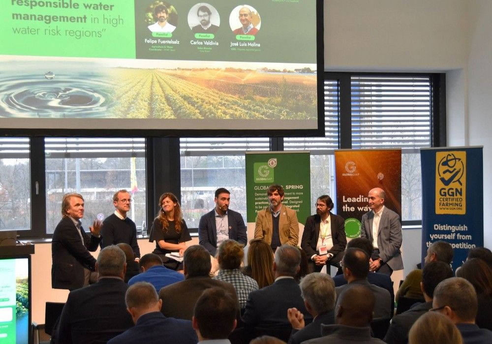 La mesa redonda de GLOBALG.A.P. aborda el tema fundamental de la gestión responsable del agua en la feria Fruit Logistica
