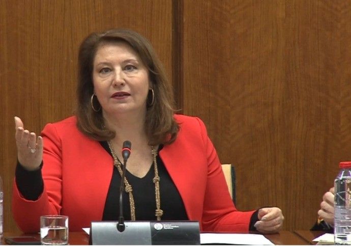 Carmen Crespo destaca la nueva línea de 20 M€ para modernizar invernaderos