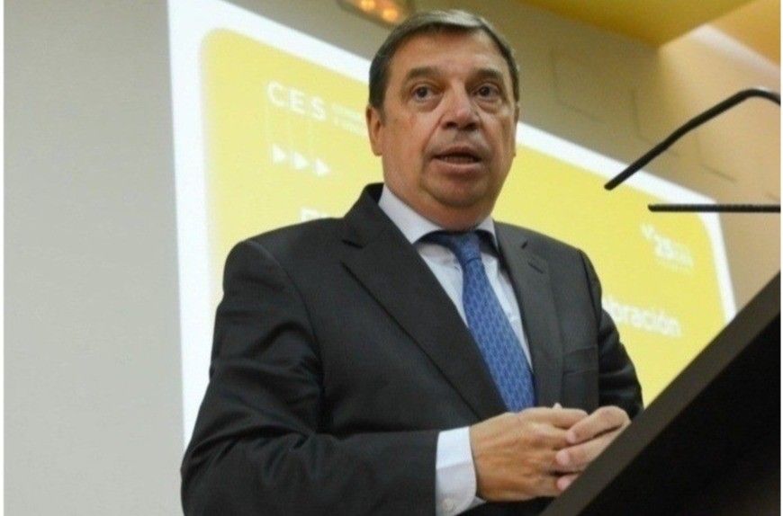 Luis Planas: 