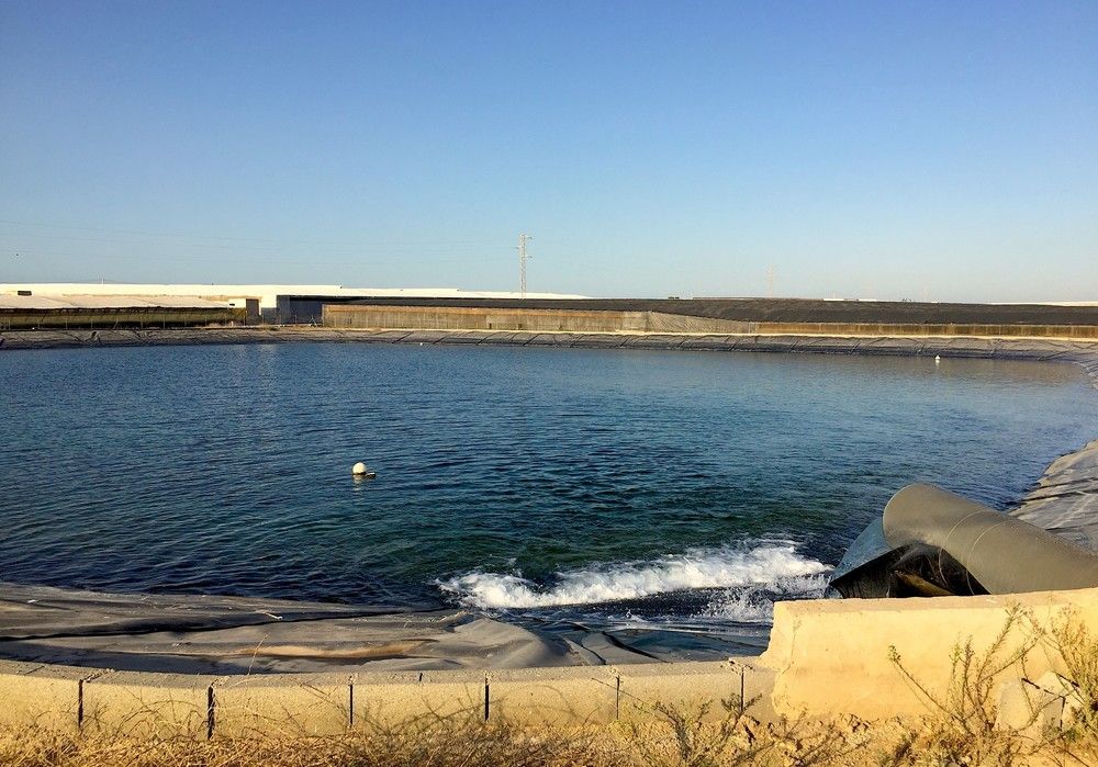 BROTOM EMBALSES garantiza un agua limpia, favoreciendo así la sanidad de las plantaciones
