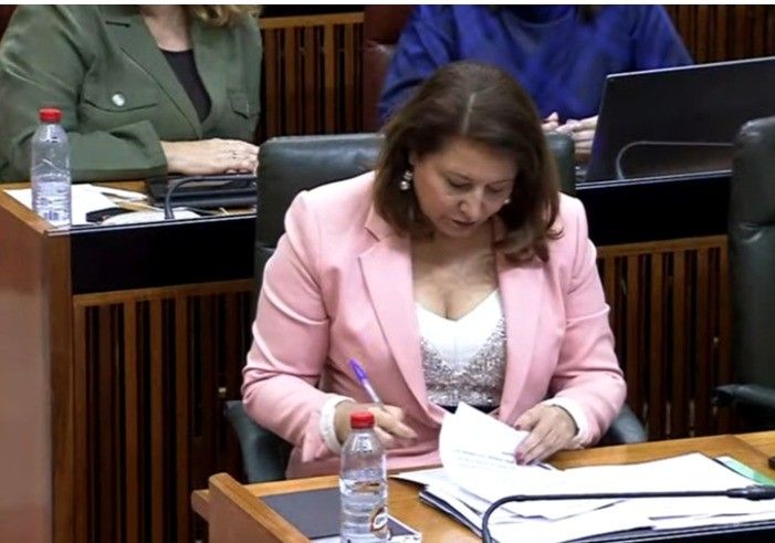 La Junta refuerza su apoyo al relevo generacional con una nueva línea de ayudas de 130 millones