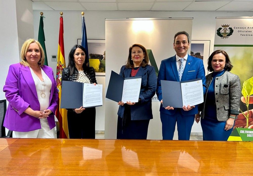 Junta y CACOITA fijan nuevas líneas de cooperación para fomentar el I+D+i y la digitalización en el campo