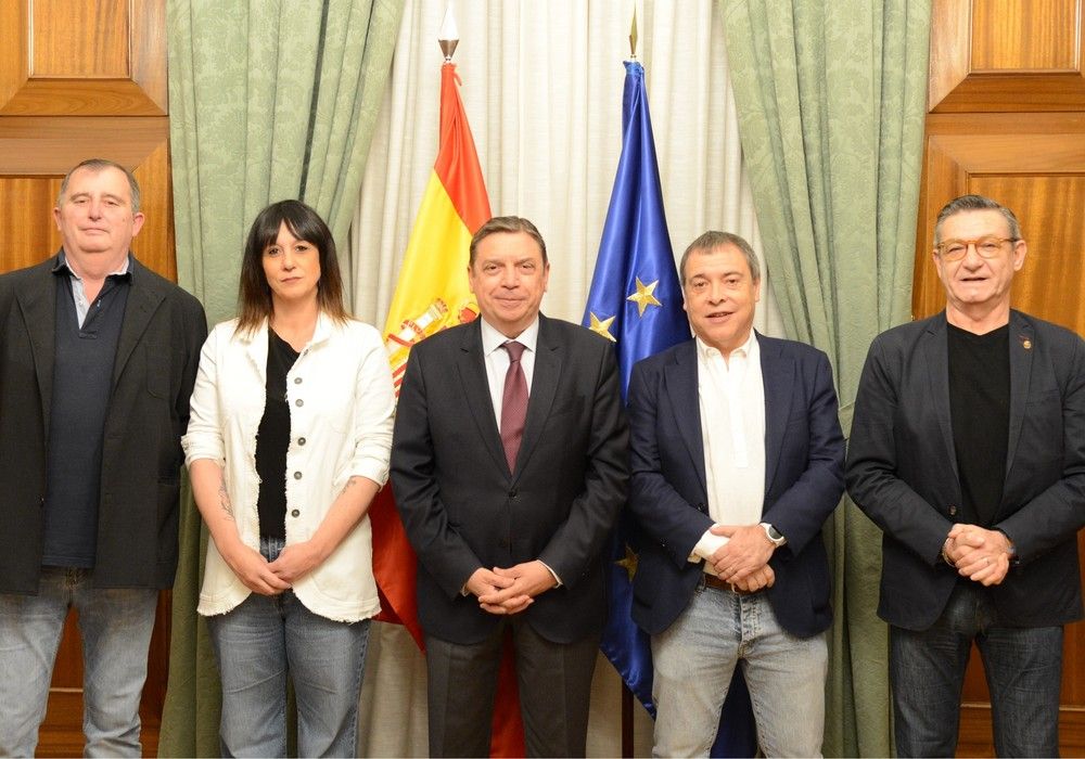 Planas analiza con los sindicatos la situación actual del sector agrario y sus retos