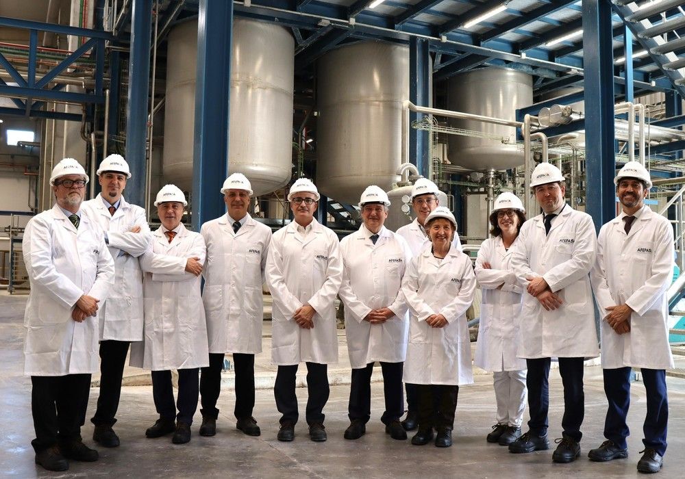 El Ministro de Industria del Gobierno de España, Jordi Hereu, visita la nueva planta de AFEPASA en el polígono Constantí
