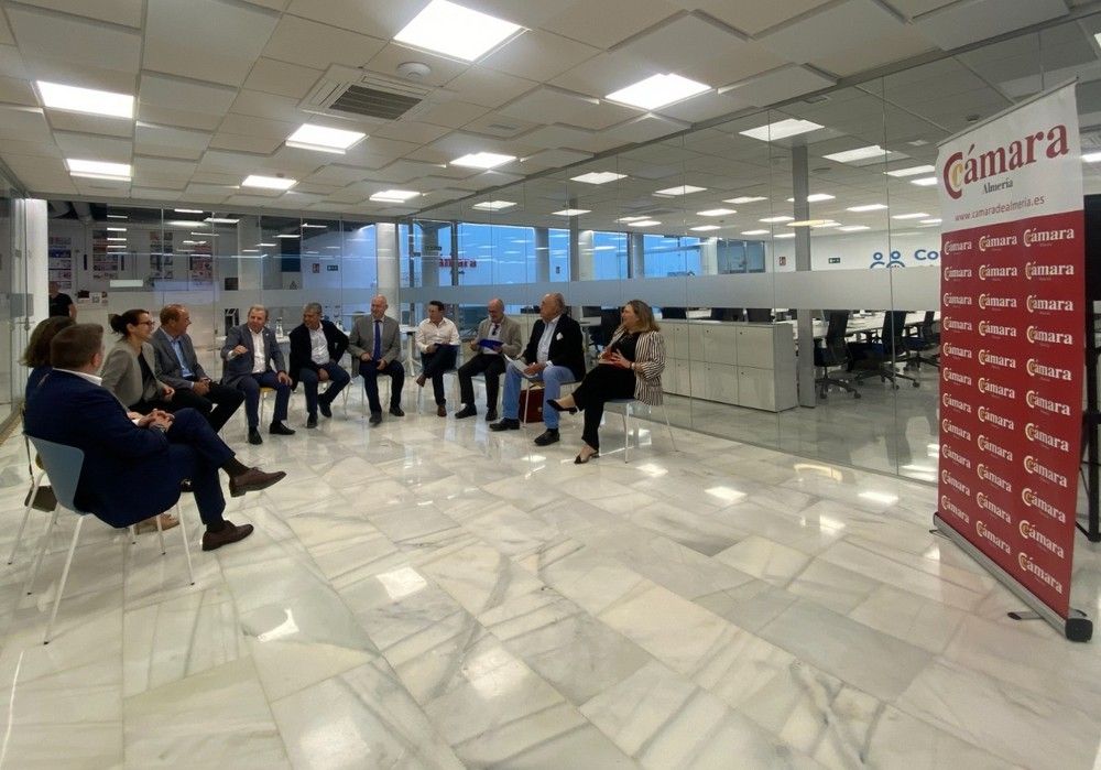 Cámara de Comercio y empresas del sector agro conocen el proyecto de la futura Cátedra Dieta Mediterránea Sostenible y Hábitos Saludables