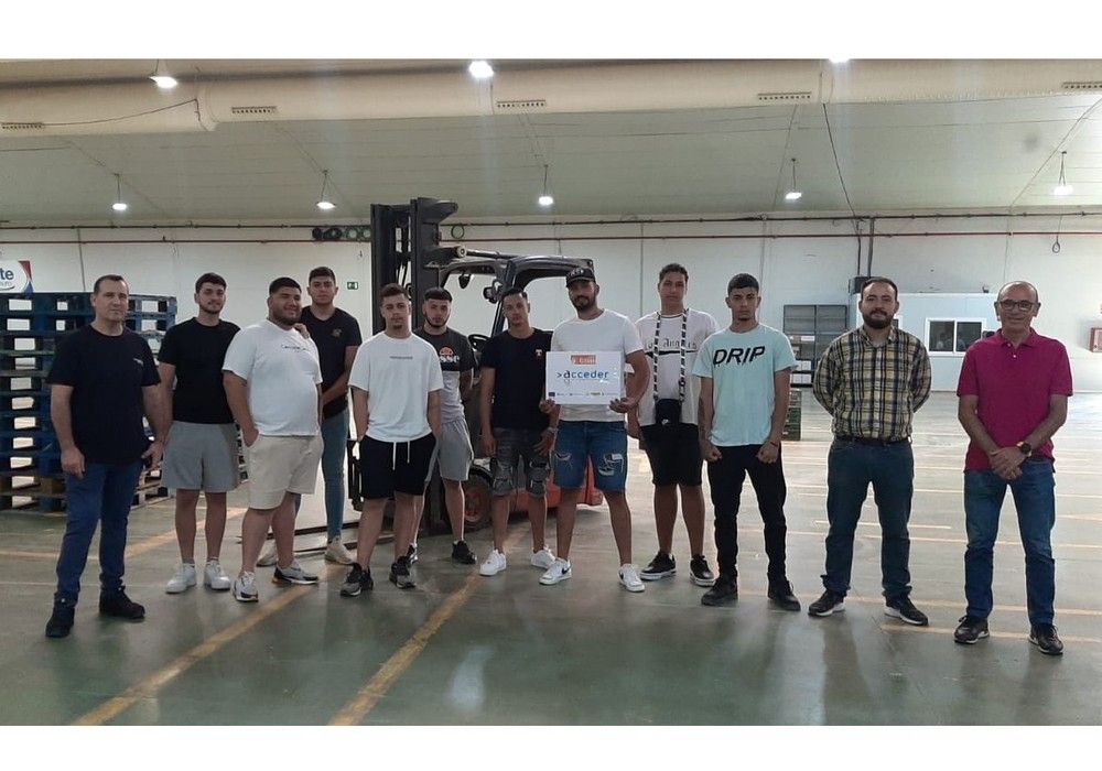 Agroponiente vuelve a colaborar, un año más, con la Fundación Secretariado Gitano a través de las prácticas de sus cursos formativos