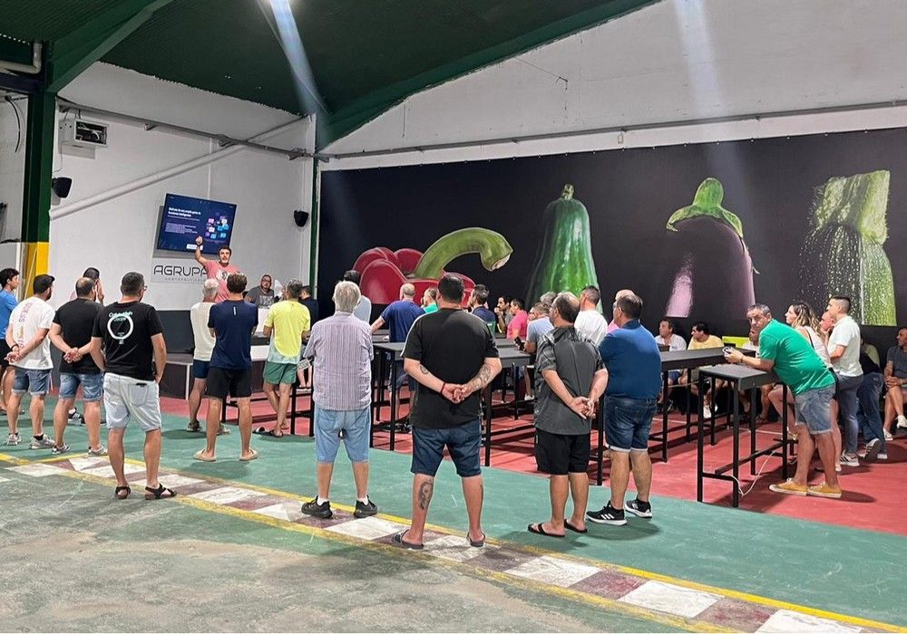 Agrupa2, la nueva subasta de frutas y hortalizas, que nace de la unión de agricultores y compradores