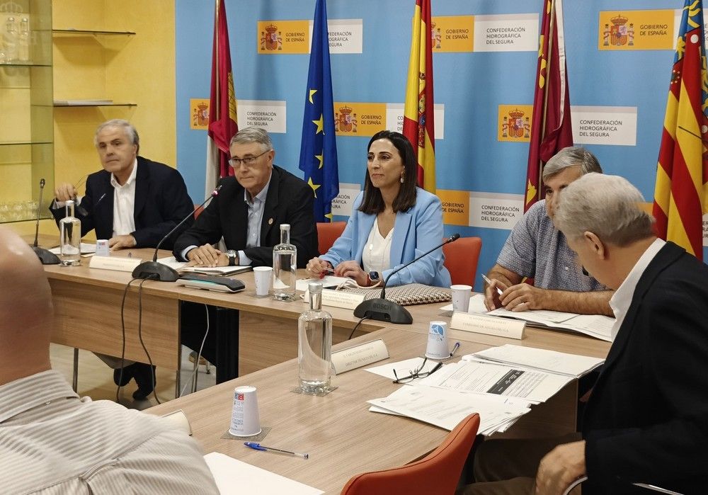 El Gobierno de Murcia demanda más previsión a la Confederación Hidrográfica ante la actual situación de la cuenca del Segura