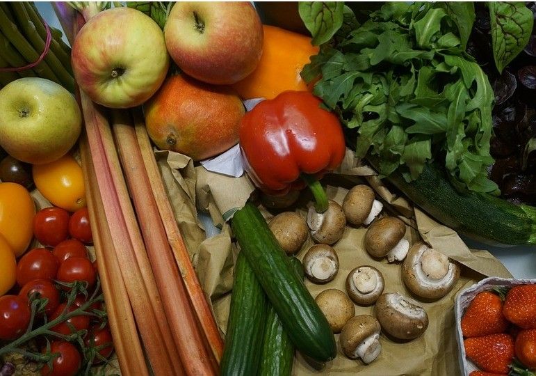 Las alertas europeas en productos hortofrutícolas importados con materias activas no autorizadas aumentan un 36% en lo que va de año
