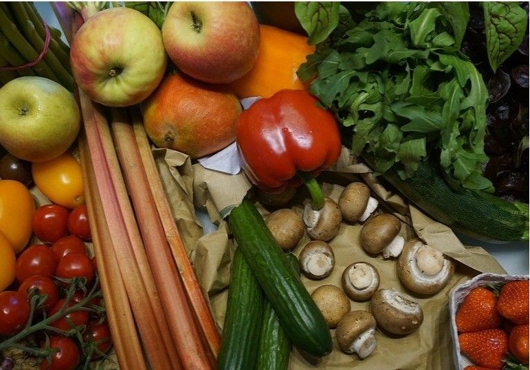 El Gobierno modifica las intervenciones sectoriales de la PAC en frutas y hortalizas, vitivinícola y apícola para mejorar su eficacia y fortalecer el apoyo al sector agrario