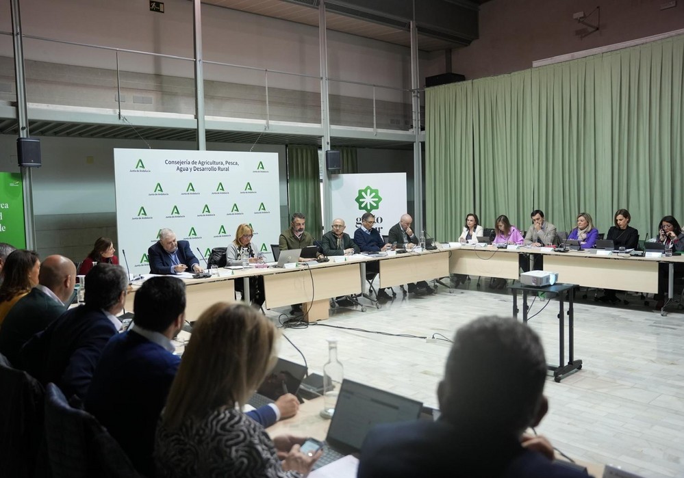 Fernández-Pacheco preside el Consejo de Dirección de la Consejería de Agricultura