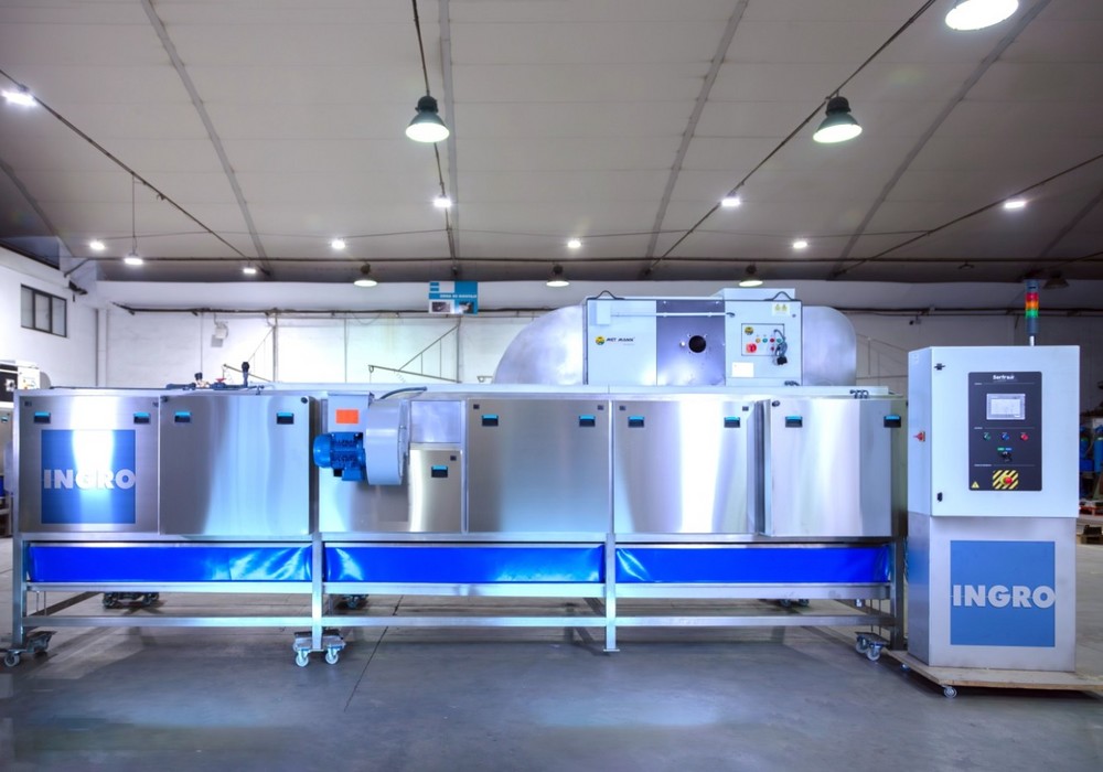 Ingro Maquinaria, del Grupo Almafrut, desarrolla equipos de lavado y desinfección UV para garantizar más seguridad alimentaria