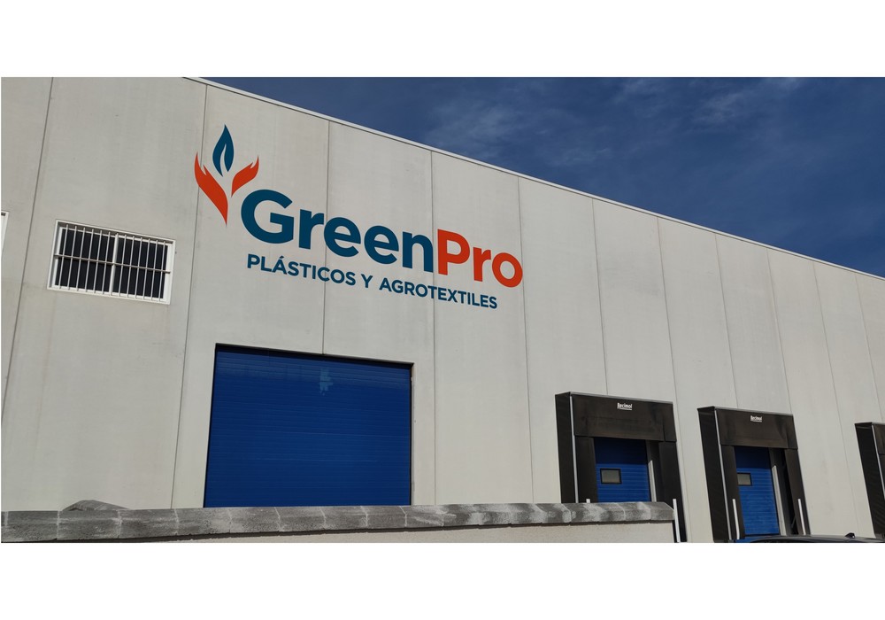 GreenPro inaugura en La Mojonera su nueva nave para mejorar la distribución de sus productos en España