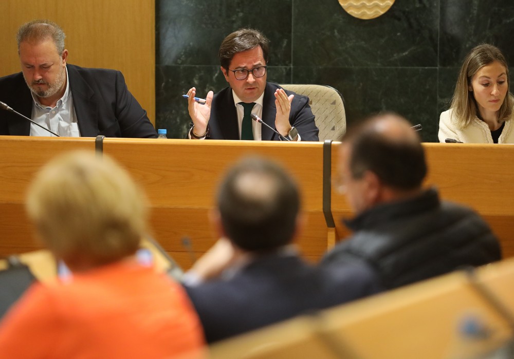 El Pleno ejidense solicita al Gobierno de España que acelere las negociaciones para la reapertura del mercado de EE.UU. a las exportaciones de pimiento