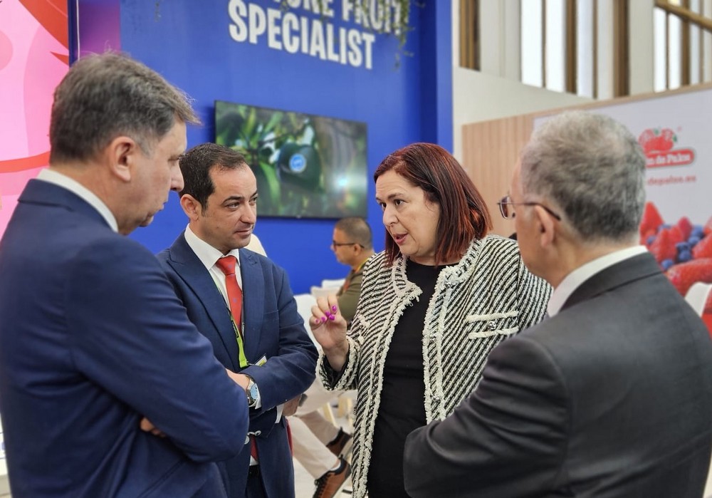 Begoña García apoya al sector hortofrutícola español en Fruit Logistica