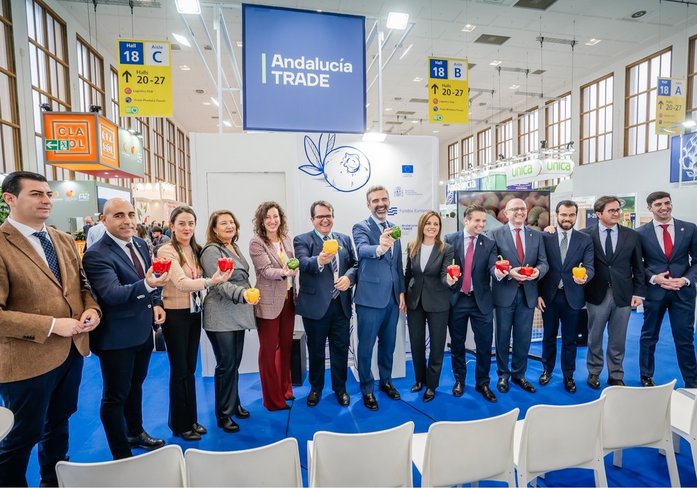 Roquetas de Mar presenta en Fruit Logística su denominación como Ciudad Gastronómica para 2025