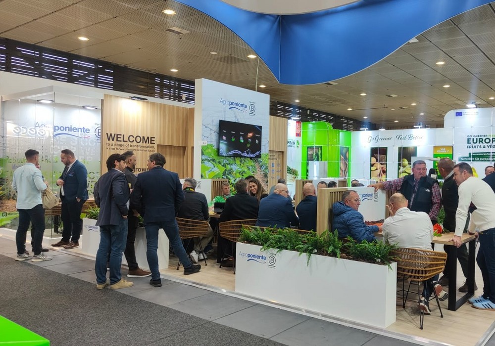 Grupo Agroponiente arranca su andadura en Fruit Logistica 2025 mostrando al mundo su reconocimiento B-Corp
