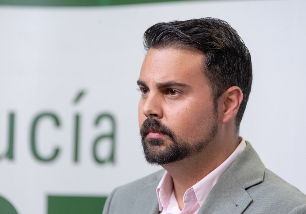 El PSOE lamenta que Moreno Bonilla vuelva a “engañar” a los agricultores almerienses, que siguen sin ayudas por la DANA
