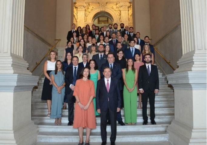 Luis Planas anima a los nuevos ingenieros agrónomos del Estado a contribuir con sus conocimientos en consolidar y ampliar el gran potencial agroalimentario de España