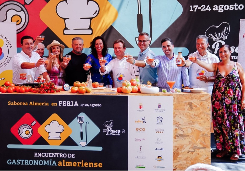 El espacio gastronómico de la Feria de Almería en la Plaza de las Velas, nuevo punto de encuentro para amantes de la buena cocina
